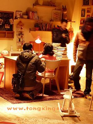  中国童星站主推儿童演员参加《奥利奥饼干广告》的拍摄 