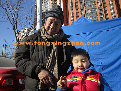  中国童星站推荐的儿童演员参加电视剧《老有所依》的拍摄 