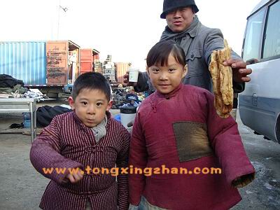 中国童星站推荐的儿童演员参加电影《黄金时代》的拍摄 