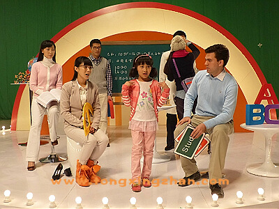 中国童星站主推儿童演员参加《好记星学习机广告》的拍摄