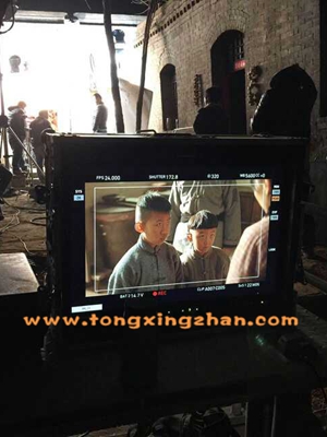 中国童星站学员参加电影《热土悲歌》的拍摄