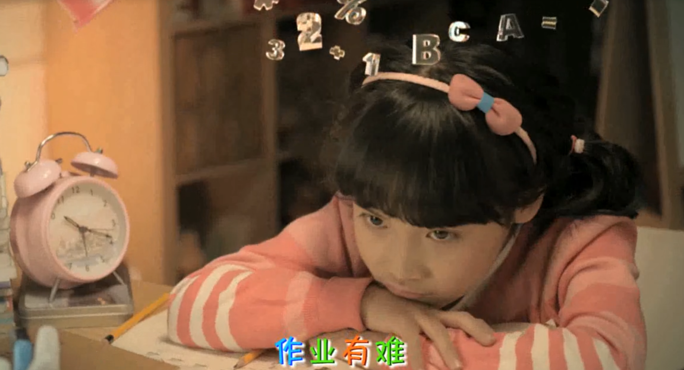 中国童星站主推儿童演员参加《好记星平板电脑广告》的拍摄 